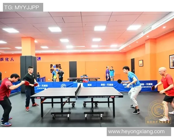 重庆乒乓球队奋勇拼搏逆袭之路展现团队精神与不屈意志