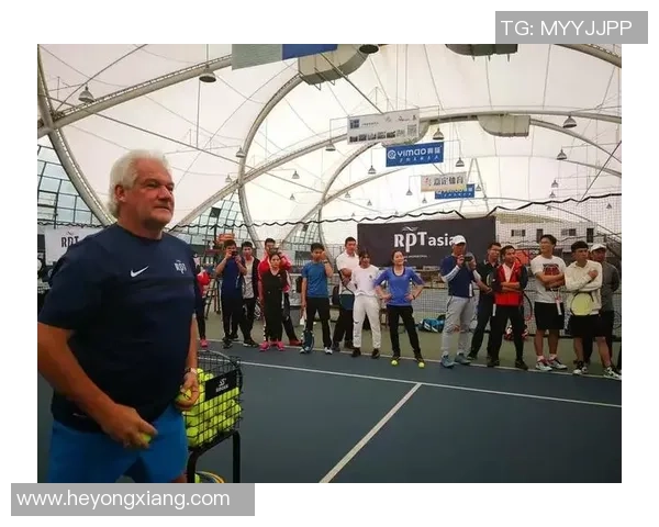 重庆网球队的团队协作之道：如何在比赛中实现默契与胜利